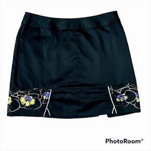 Adidas ClimaCool Golf/Tennis Skort, Size 4